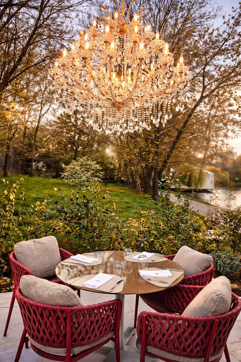 Iluminat Arhitectural și Ambiental: Restaurant SOL, București