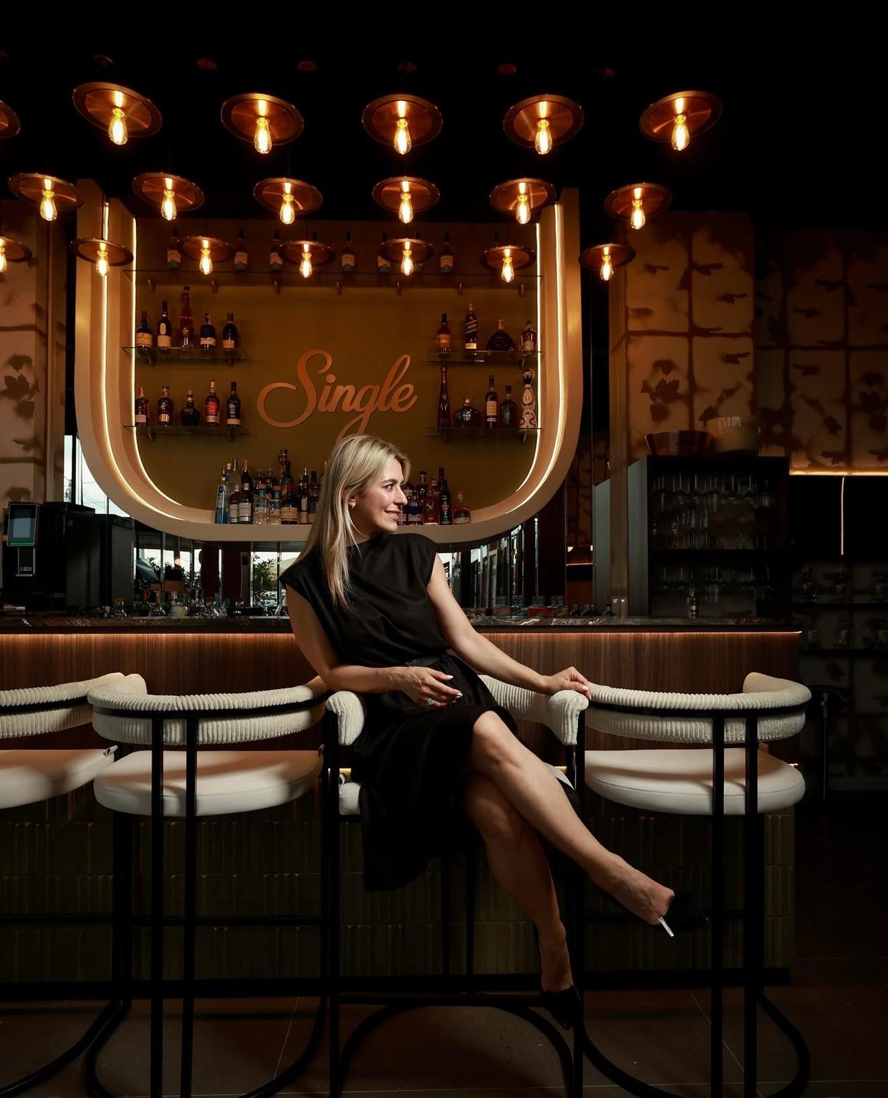 Single Bar Lounge București