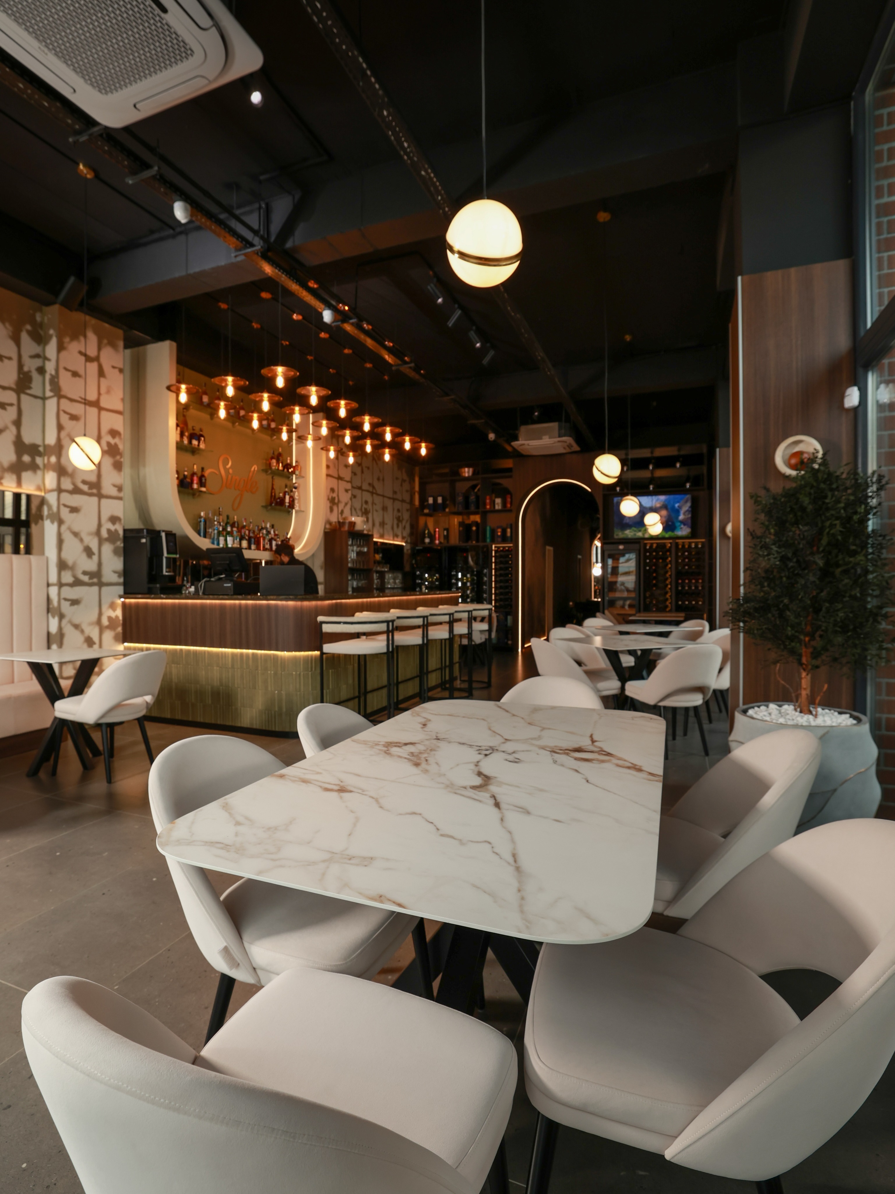 Single Bar Lounge București